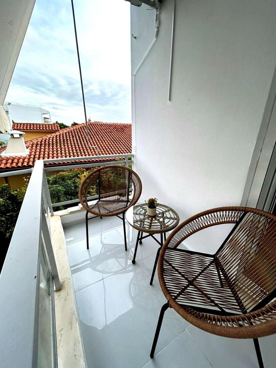 Boutique3436 Luxury Apartment Афины Экстерьер фото